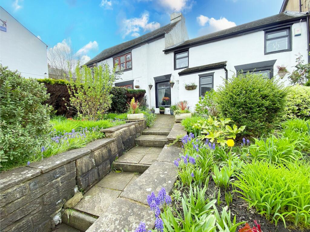 2-bed house on Cupcake Cottage, Oldfield Lane, Heckmondwike, £163,000