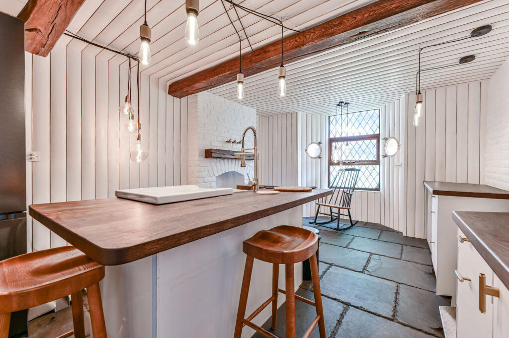 Main image of property: Brooke Road, Hackney, London, N16