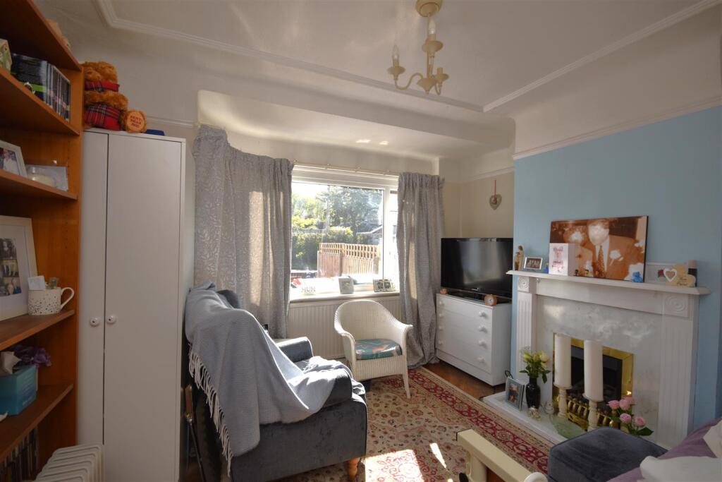 House in Neston, Little Neston - View 3