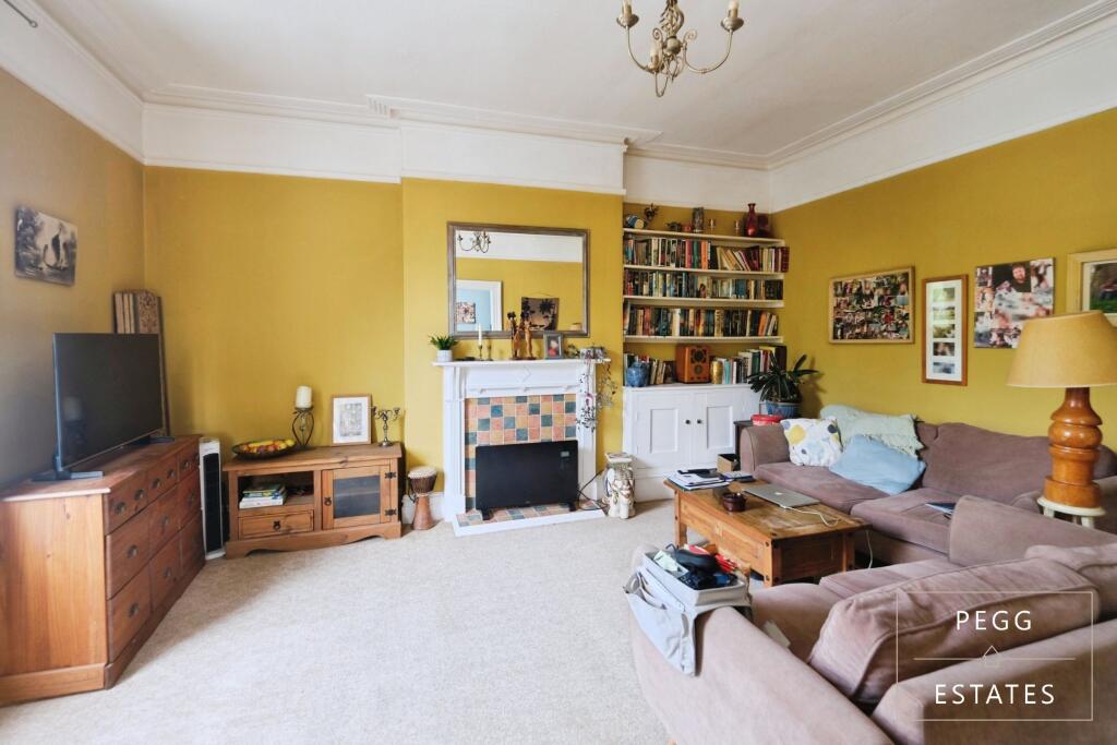 Apartment in Torquay, Upton - View 5