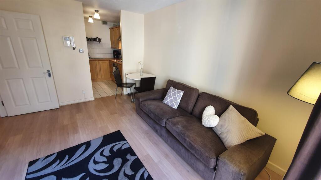 Property photo 8