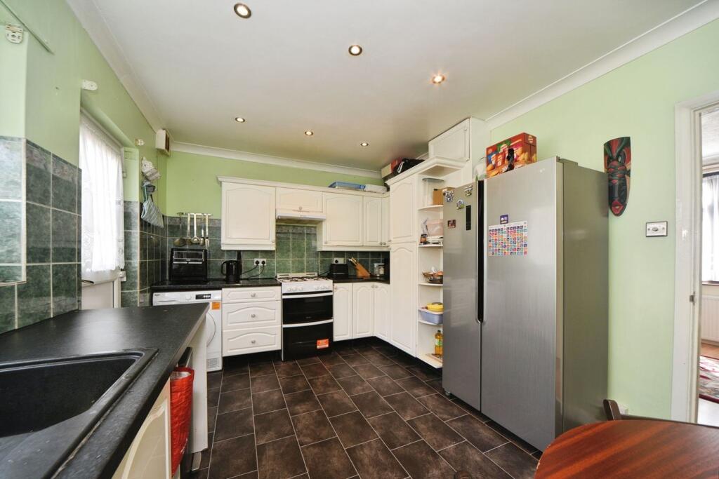 House in London - View 4