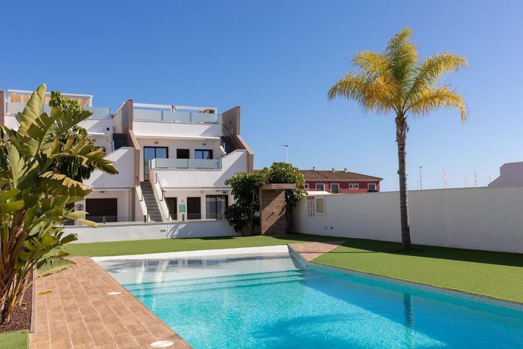 Main image of property: Valencia, Alicante, Orihuela Costa