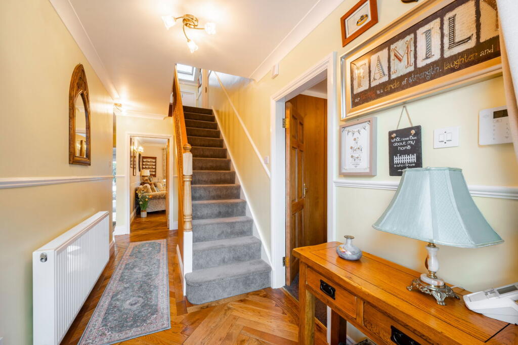 Additional image 19 of Rowthorn Close, Sutton Coldfield, B74 2EN