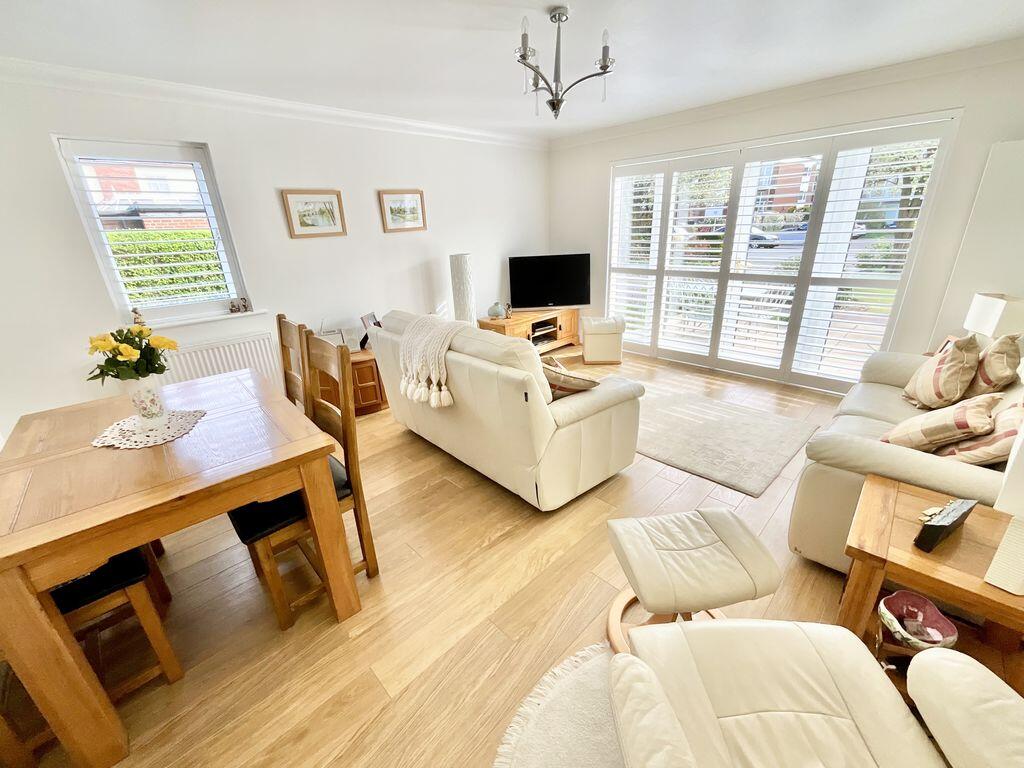 Stourwood Avenue, Southbourne photo 2