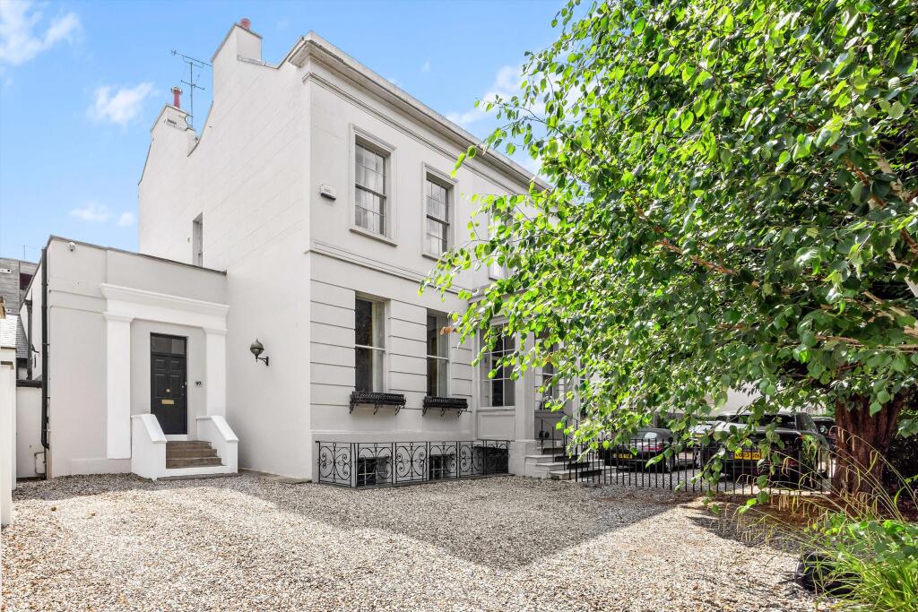 Main image of property: Montpellier Terrace, Cheltenham, Gloucestershire GL50