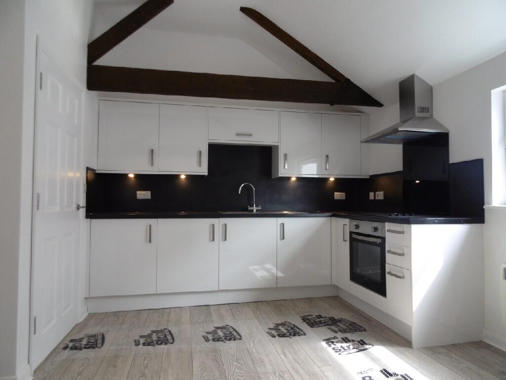 Apartment in Chelmsford - View 4