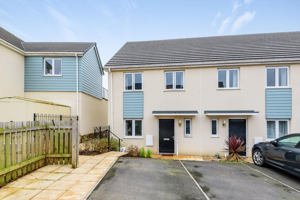 Main image of property: Sparkhays Drive, Totnes
