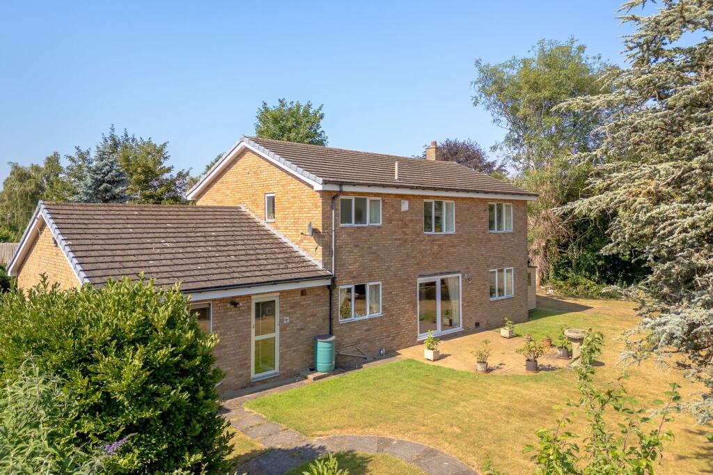 House in Hawarden, Aston Park - View 2