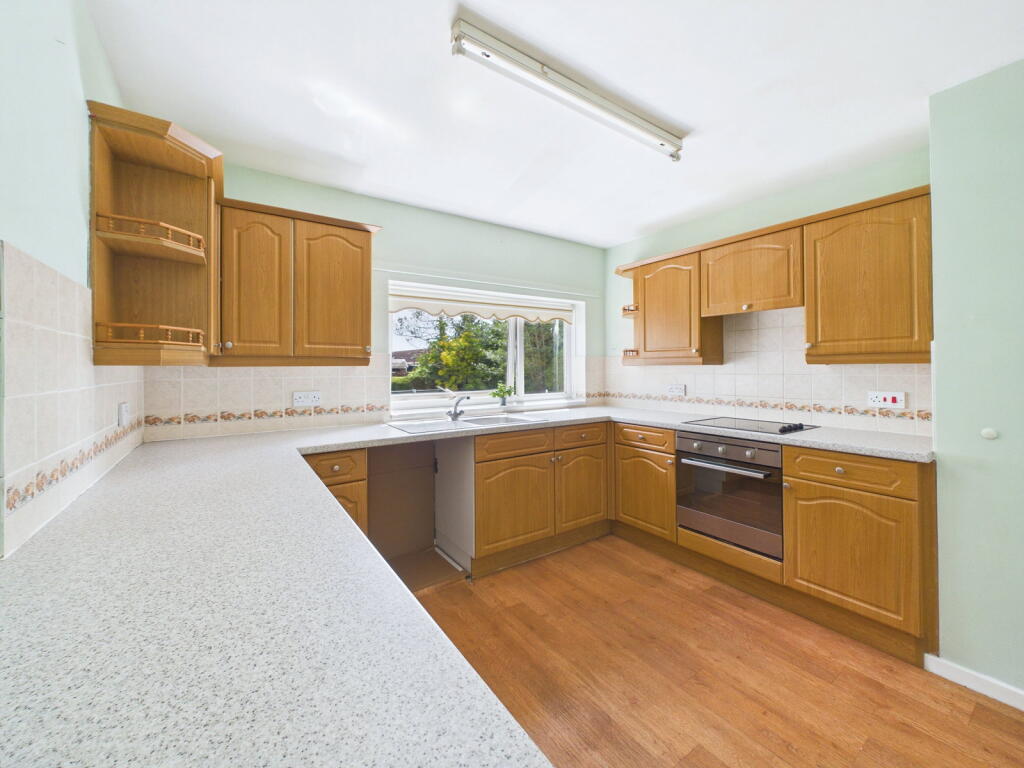 Apartment in Torquay - View 4