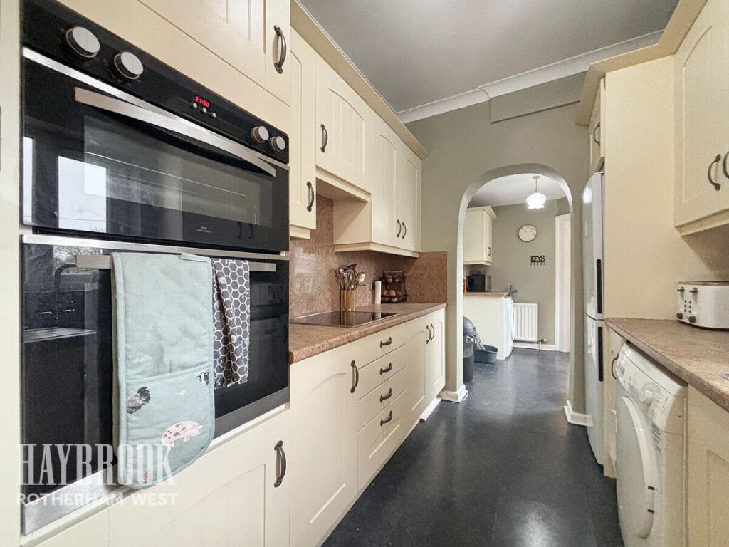 Main image of property: Albany Street, Clifton