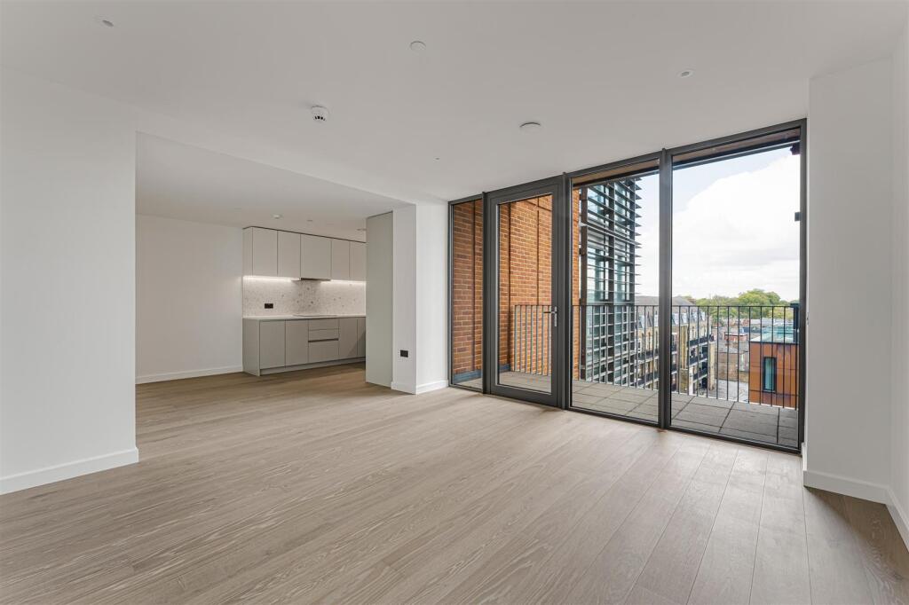 Main image of property: Hurlingham Waterfront, Fulham