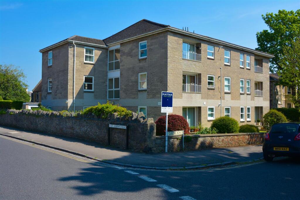 Main image of property: Flat 7 Sycamores, 4 Queens Road, Weston Super Mare