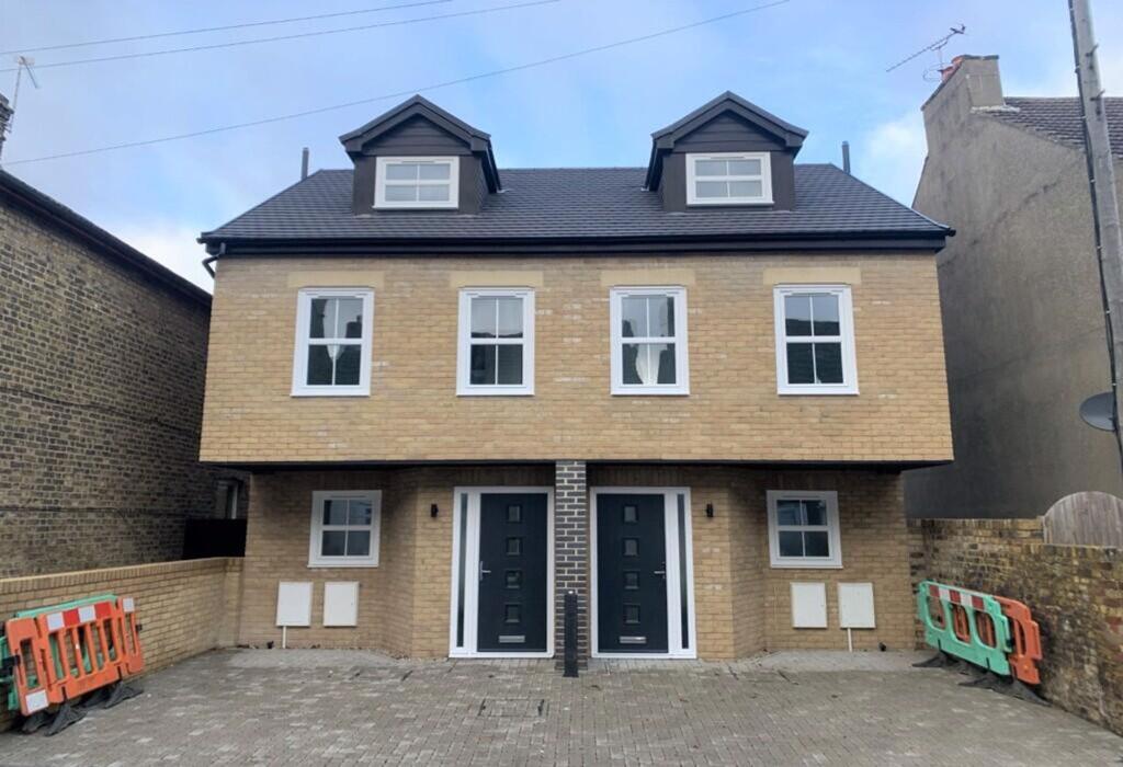 Main image of property: William Street, Sittingbourne, ME10