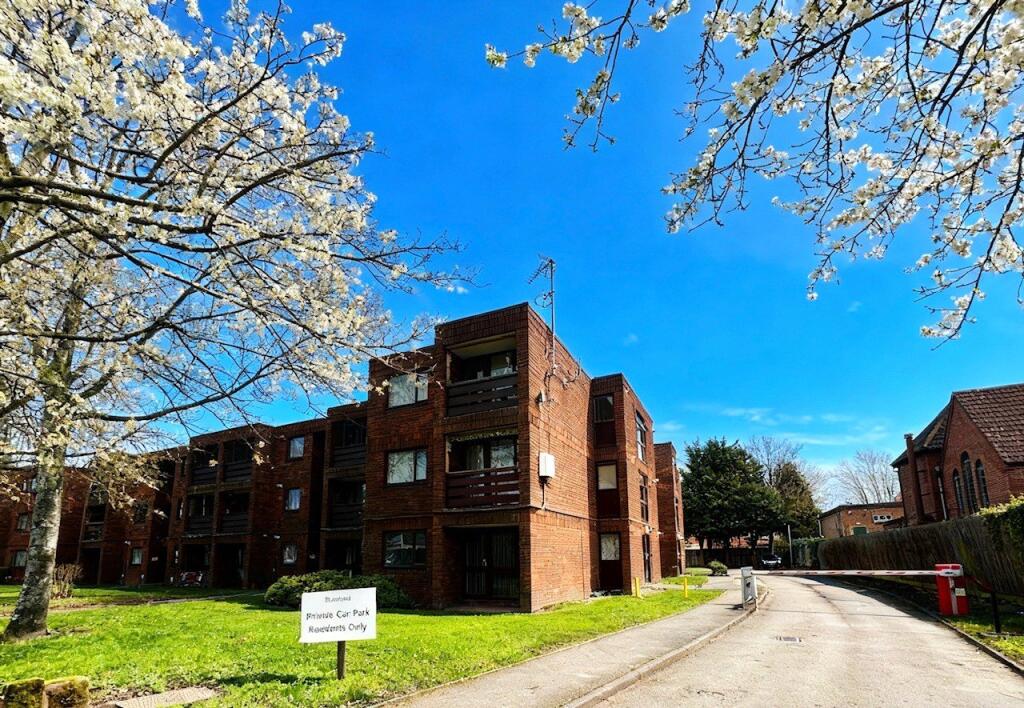 Main image of property: Stratford Road, Hall Green, Birmingham, West Midlands, B28