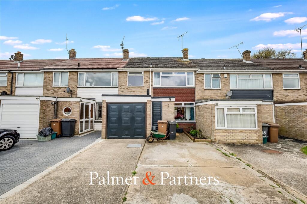 House in Chelmsford, Great Baddow - View 2