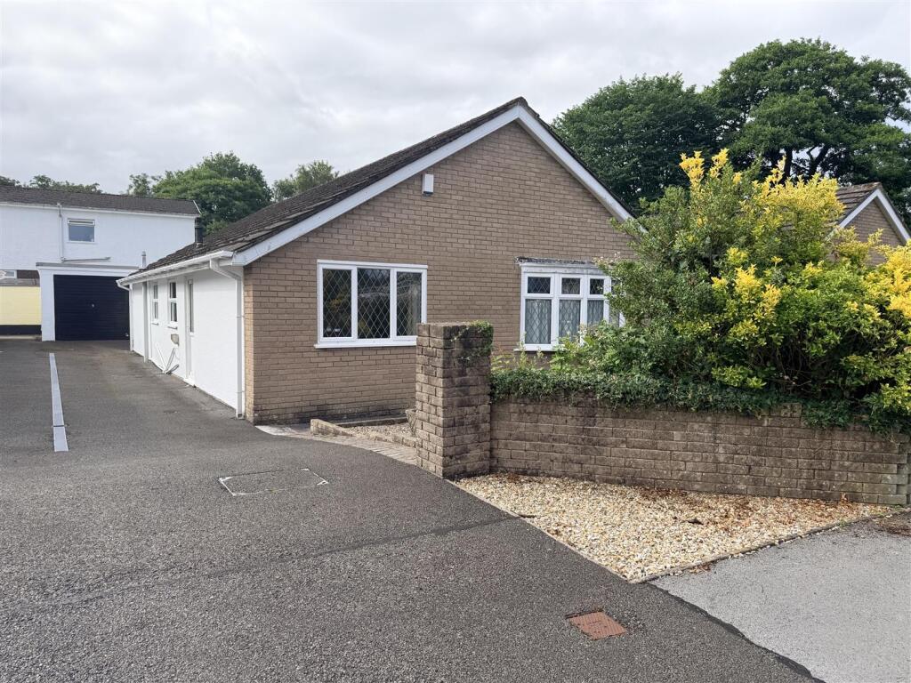 Main image of property: Ashgrove, Ammanford