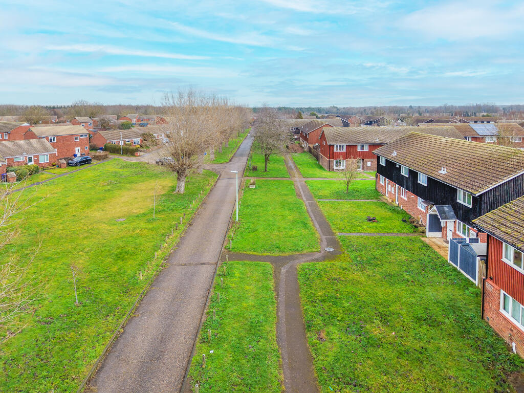Aureole Walk, Newmarket, Suffolk - View 6