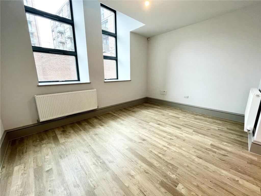 Apartment in Bristol - View 4