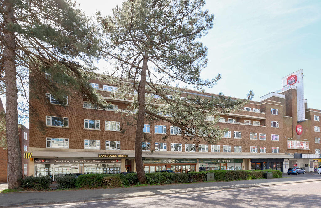 Main image of property: Christchurch Road, Bournemouth