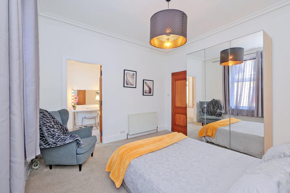 Eden Place, Flat C, photo 5
