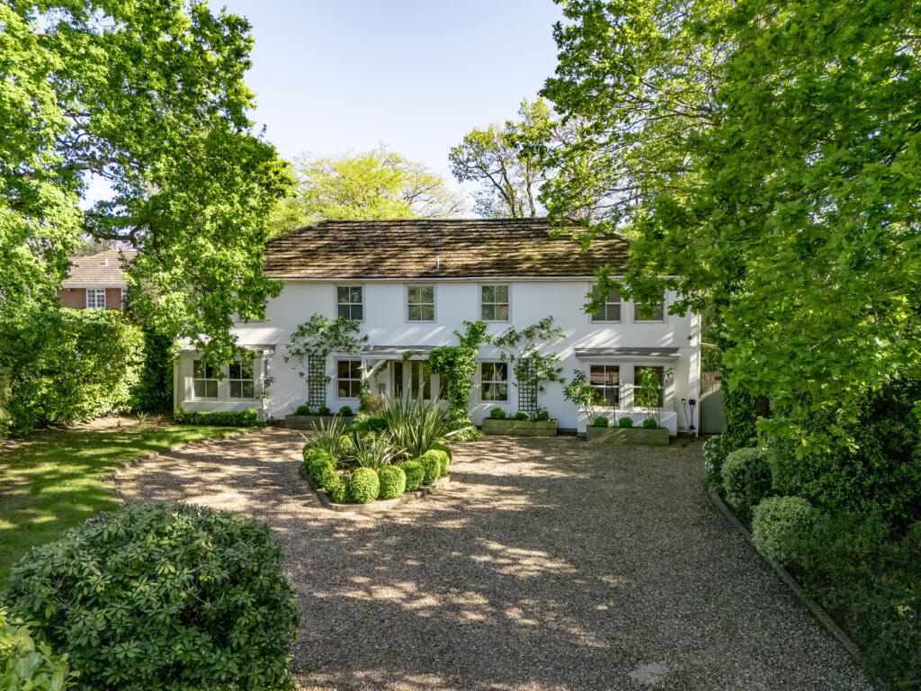 5-bed detached on Fairacres, Cobham, KT11, £2,395,000