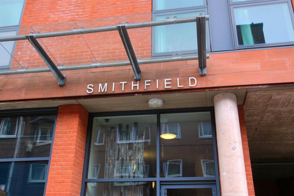 Apartment in Sheffield - More