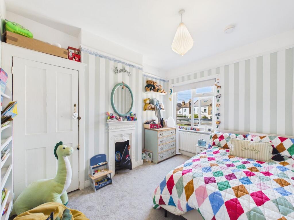 House in Broadstairs, St. Peter's - More