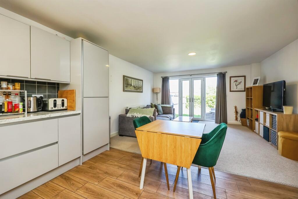 House in Amber Valley, Aldercar and Langley Mill CP - View 3