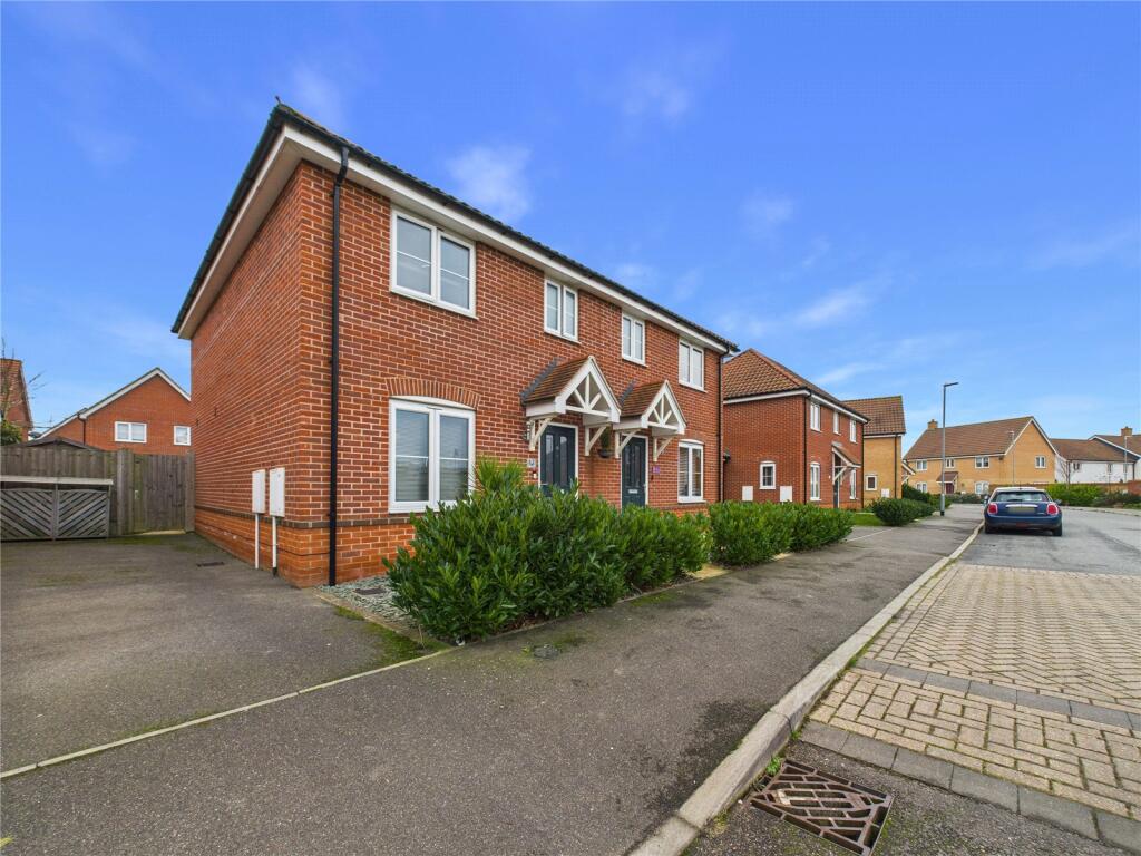3-bed semi-detached on Pippin Way, Alresford, Colchester, Essex, CO7, £325,000
