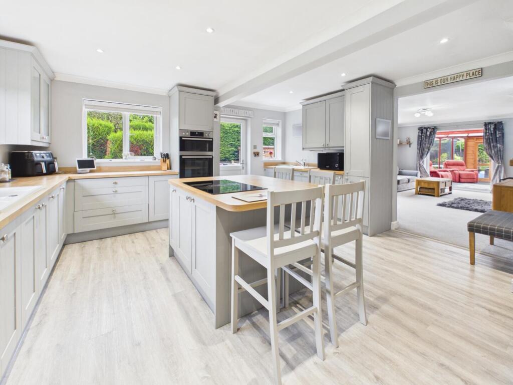 House in Peterborough - View 2