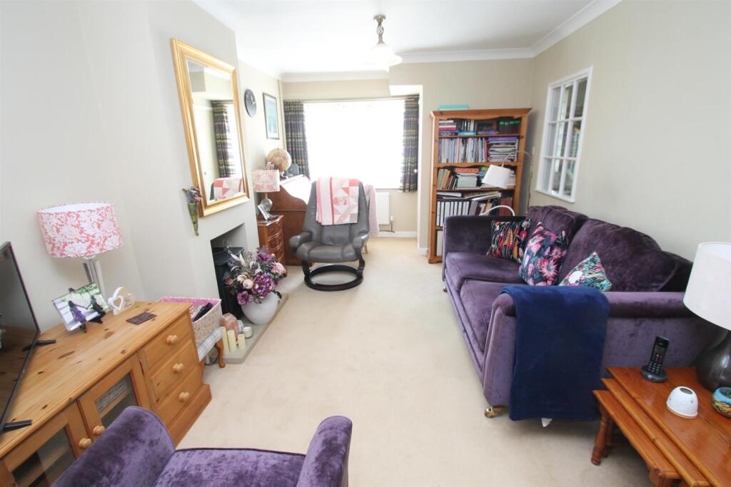 Barberry Avenue, Chatham - More