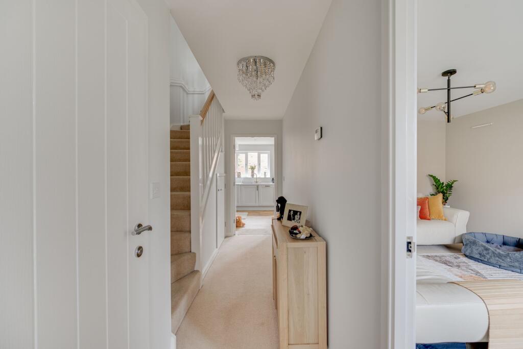House in Congleton, Marsh Farm, West Heath - More