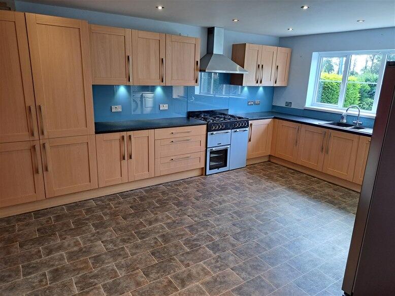 Canwell Gate, Four Oaks, Sutton Coldfield, B75 photo 5