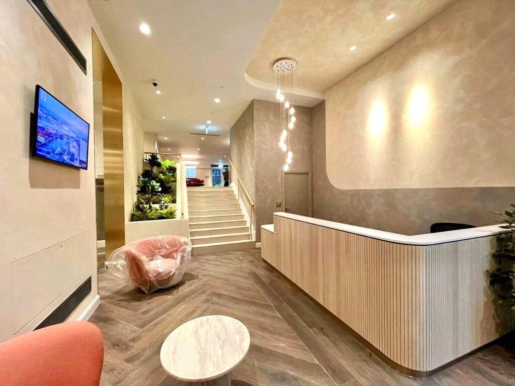 Apartment in London - View 4