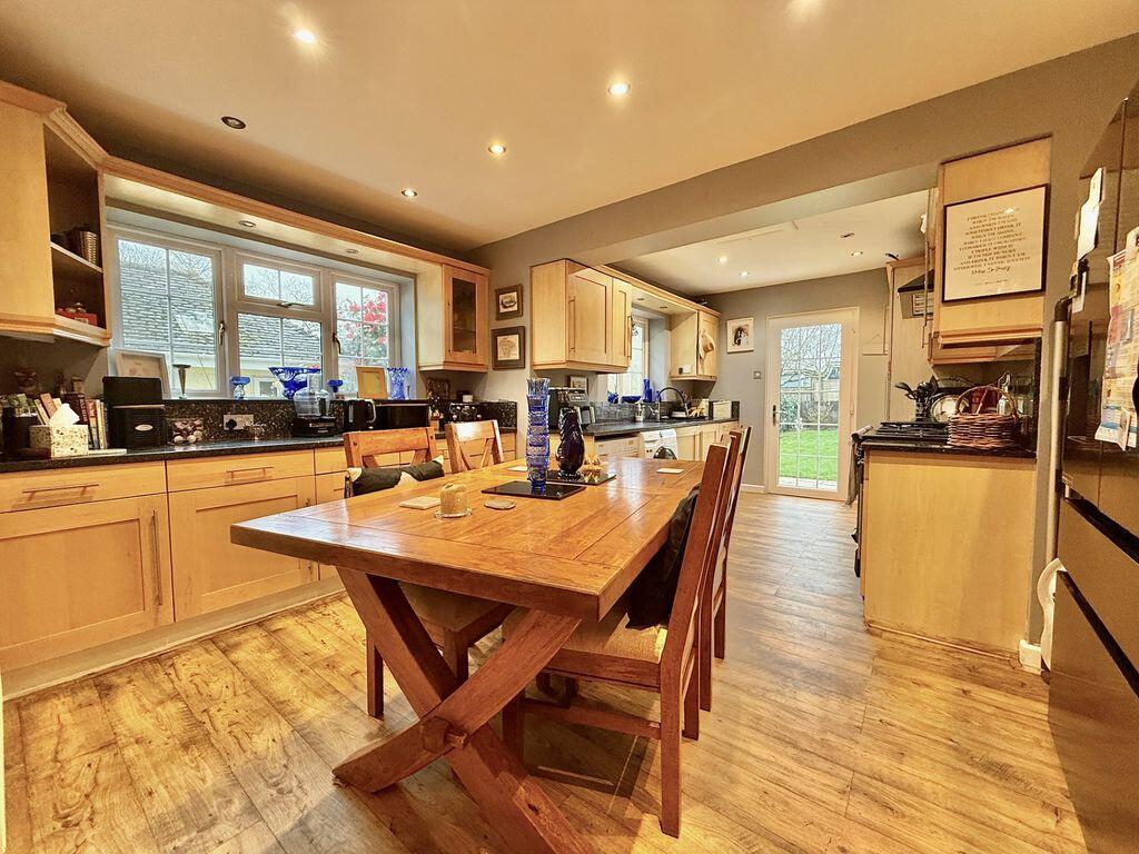 Tavistock Road, Roborough, Plymouth. Elegant 1930s-Style Detached Family Home, Generous Sunny Garden, drive & Garage photo 2