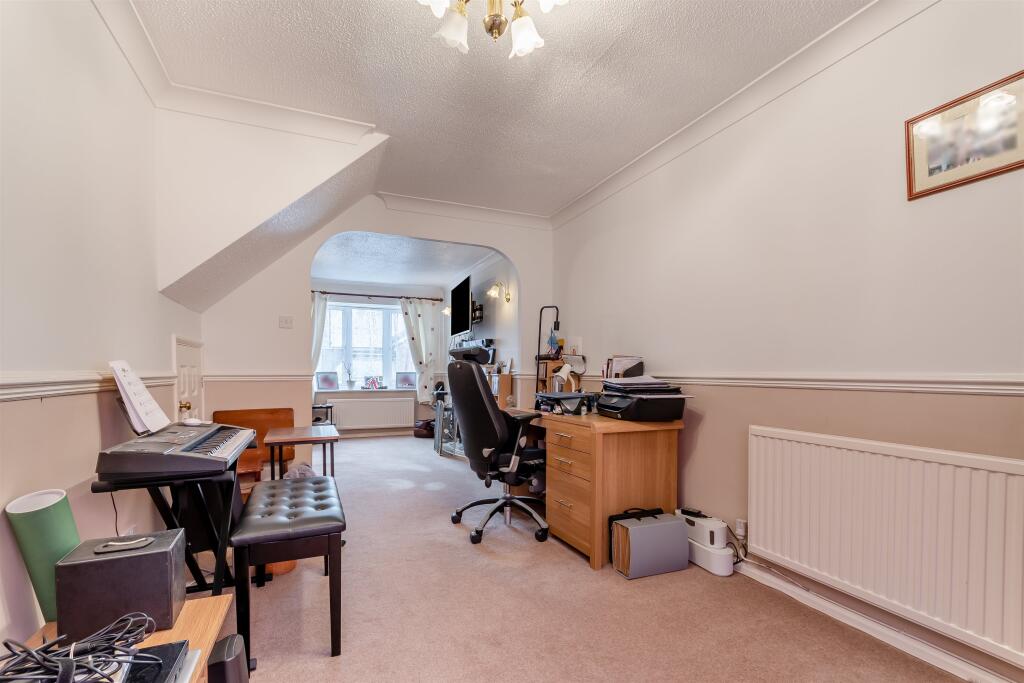 House in Forest of Dean, Newent - More