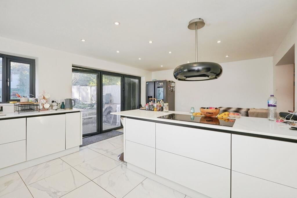 House in Folkestone, Foord - View 3