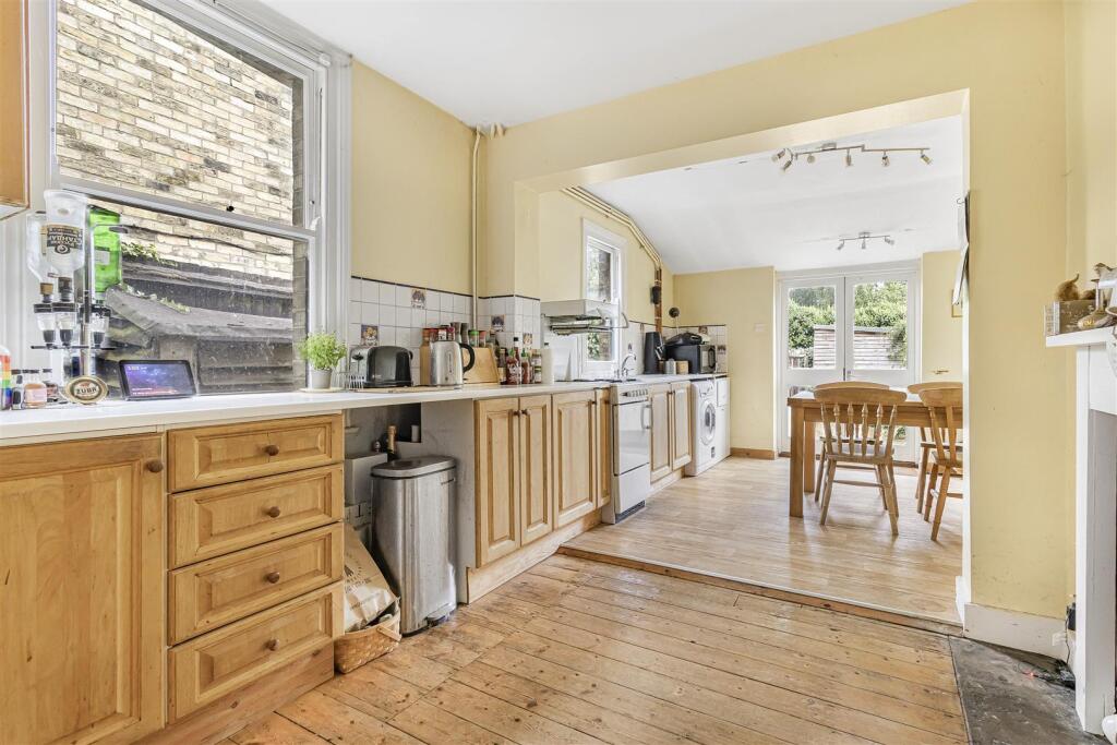 House in Cambridge, Petersfield - View 4