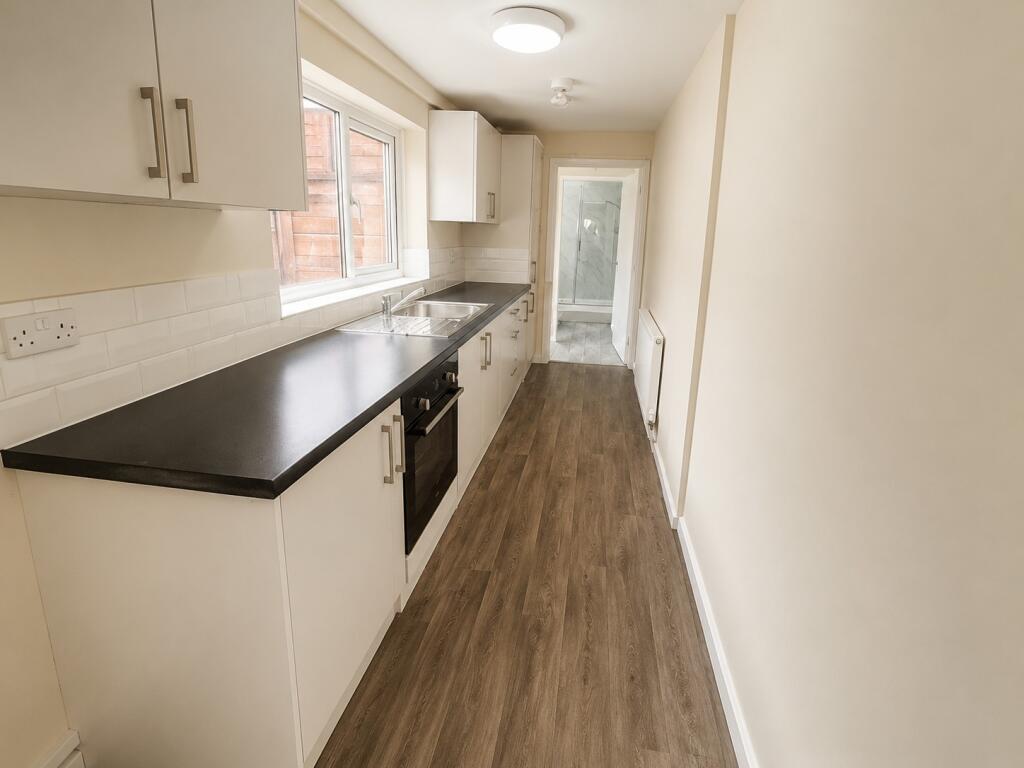 House in Nottingham - View 2