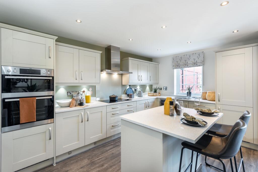 Main image of property: Baileys Crescent, Abingdon, 
Oxfordshire, 
OX14 1PU