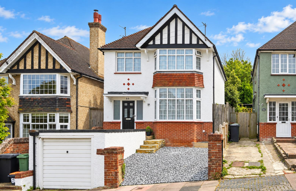 Kings Avenue, Eastbourne
