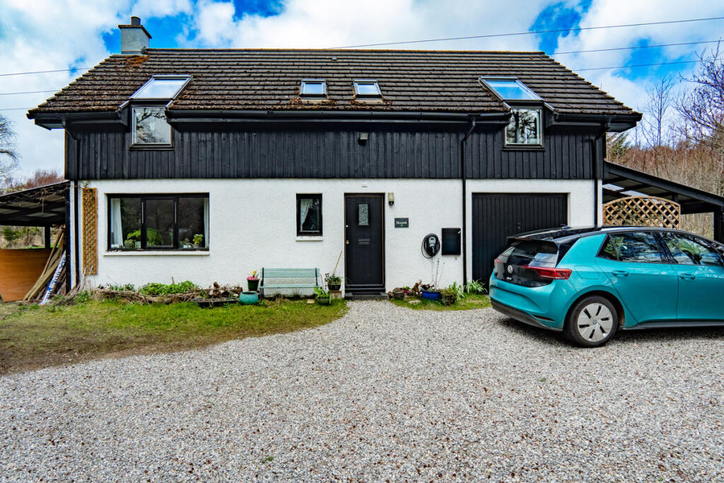 Main image of property: Skoorah, Errogie, IV2 6UH