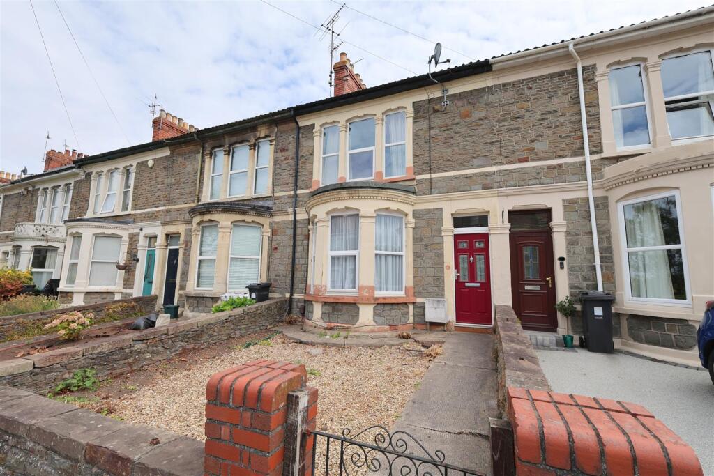 Main image of property: Cassell Road, Bristol, BS16 5DE