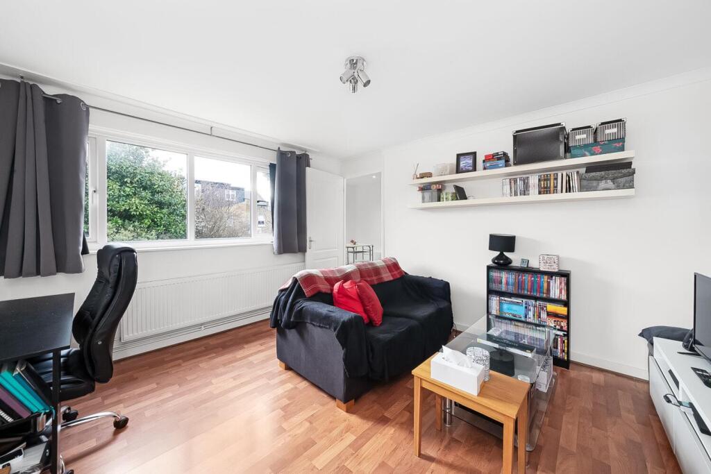 Main image of property: Berry Lane, Dulwich, SE21
