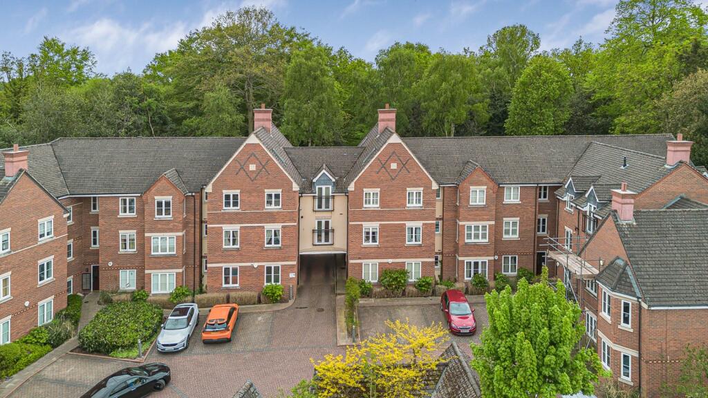 Main image of property: Fennyland Lane, Kenilworth, Warwickshire, CV8