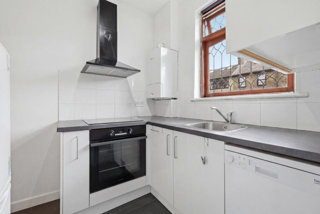 House in London, Manchester Estate, Isle of Dogs - View 4