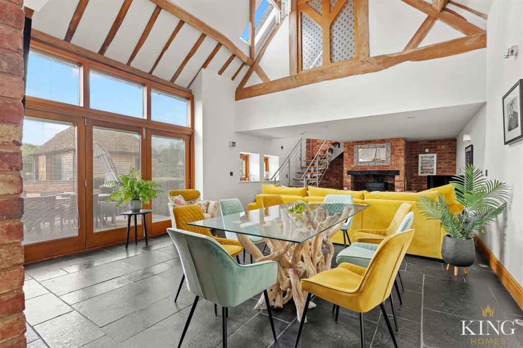 House in Stratford-on-Avon, Alcester - View 5