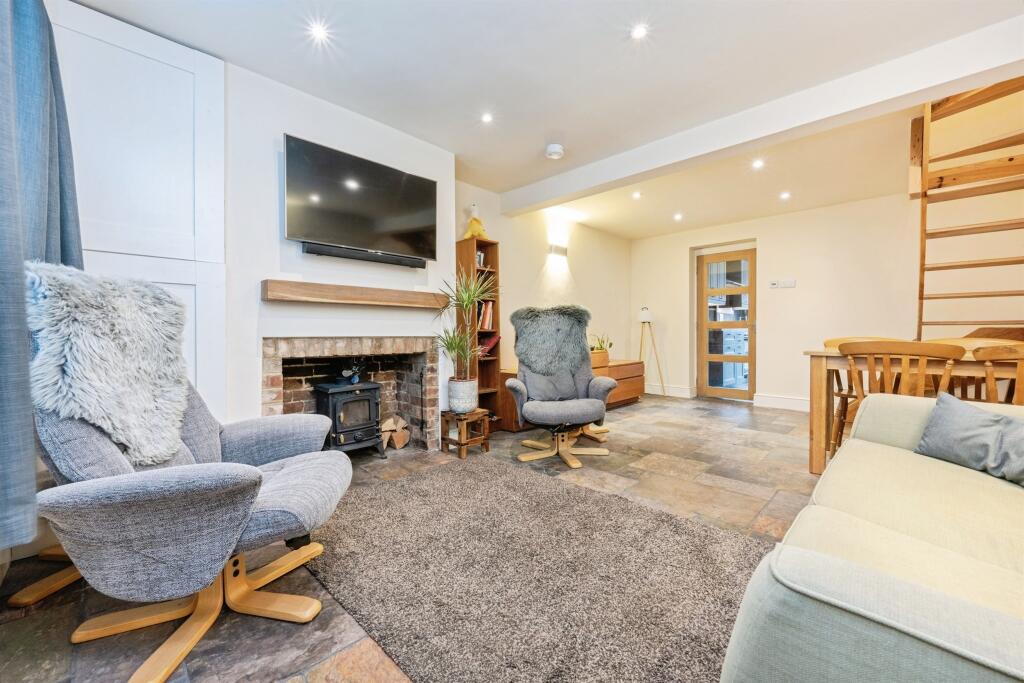 Main image of property: Hockliffe Street, Leighton Buzzard