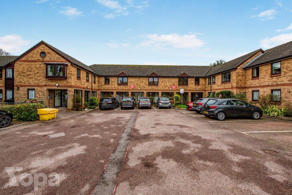 Main image of property: Mayplace Road East, Bexleyheath, DA7
